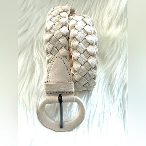 🇨🇦 Brave Leather Collection - Ivory Braided Leather